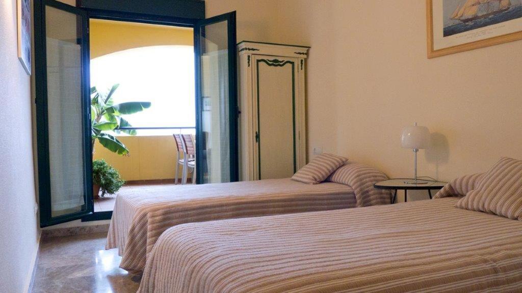 Los Naranjos Mar. Marbella Eksteriør billede